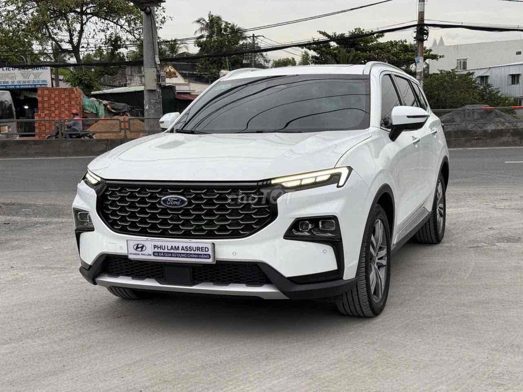 Hãng bán Territory Titanium X 2023 lướt 19.000 km