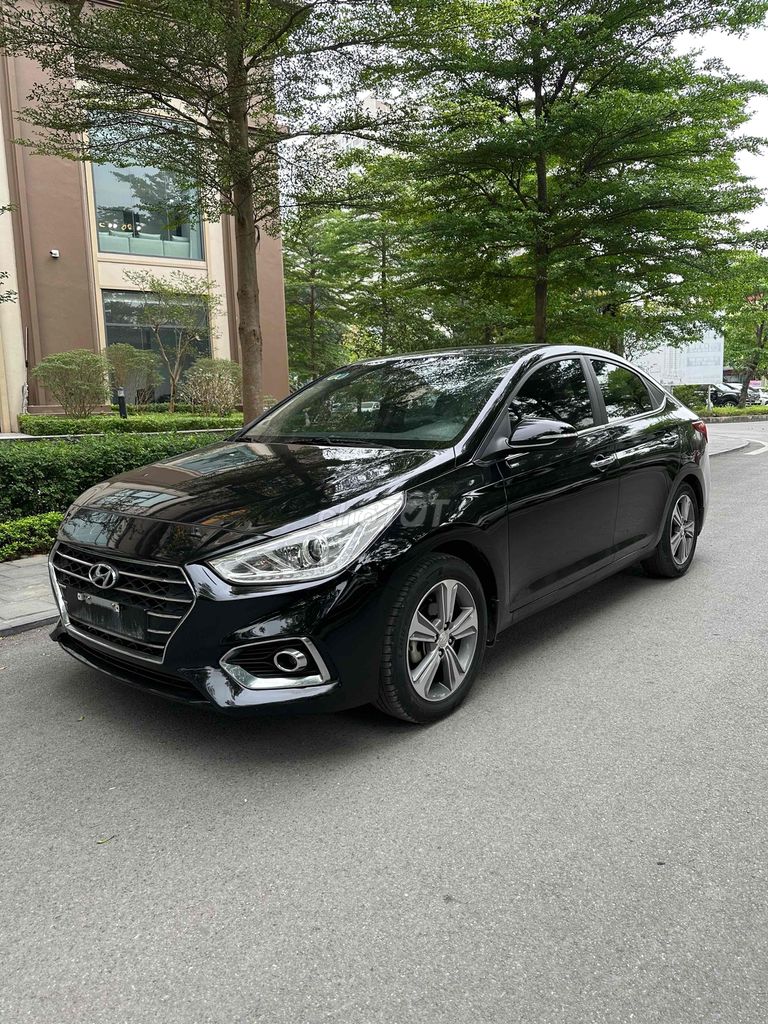 Bán xe Hyundai Accent 2020 số tự động