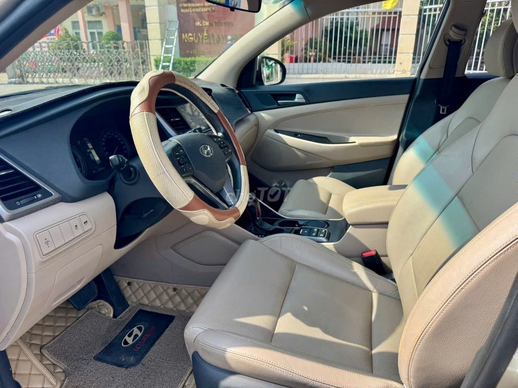 Huyndai Tucson đời xe: 2019 Số tự động 1.6 Turbo. Mua bán Ô tô tại Huyện Hóc Môn Tp Hồ Chí Minh được đăng bởi Mr Nhựt chuyên xe hơi lướt chuẩn Toyota Sure hình 8