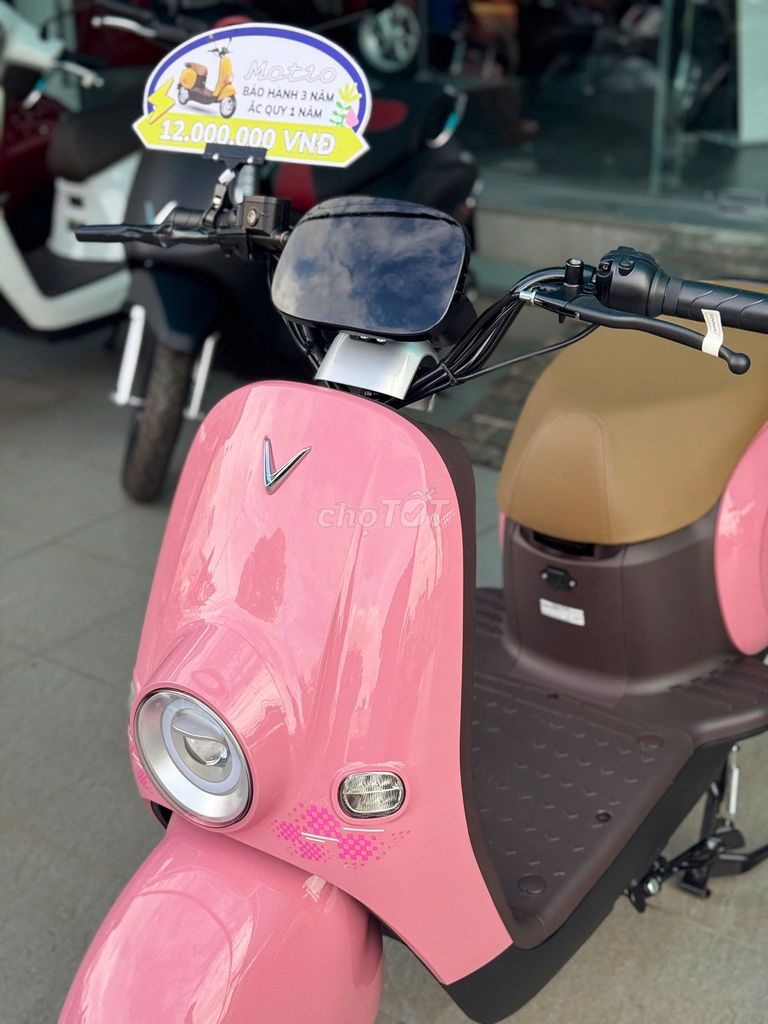 XE ĐIỆN VINFAST MOTIO - MIỄN THUẾ TRƯỚC BẠ 100%. Mua bán Xe điện tại Quận 4 Tp Hồ Chí Minh được đăng bởi VinFast Official Store hình 4