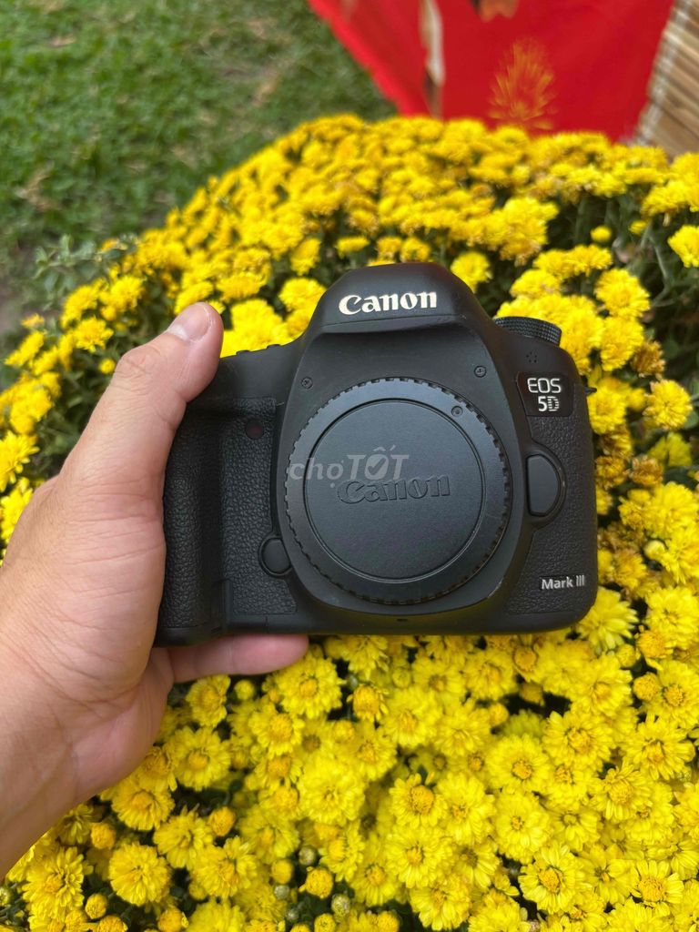 Máy ảnh Canon EOS 5D Mark III Đen. Mua bán Máy ảnh, Máy quay tại Quận Phú Nhuận Tp Hồ Chí Minh được đăng bởi Lam Vy  hình 1