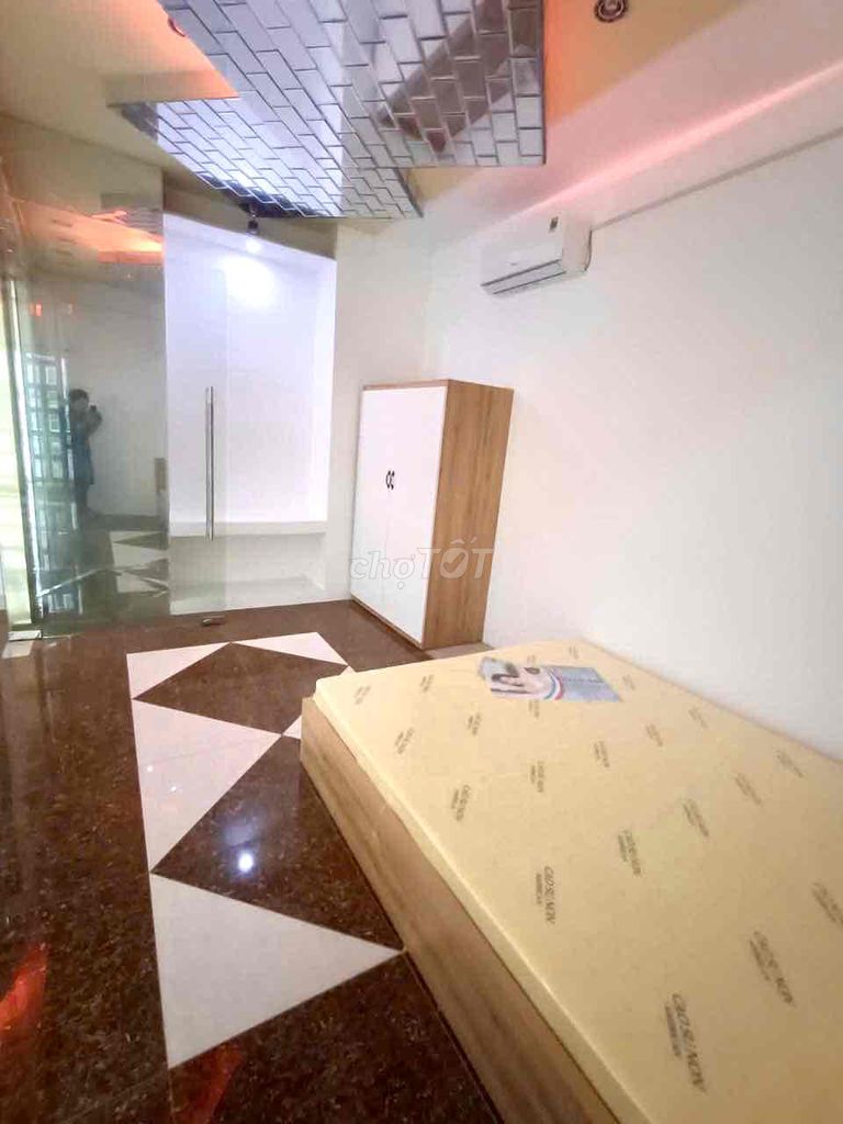 Cho thuê penthouse 1 phòng ngủ Full nội thất quận bình tân