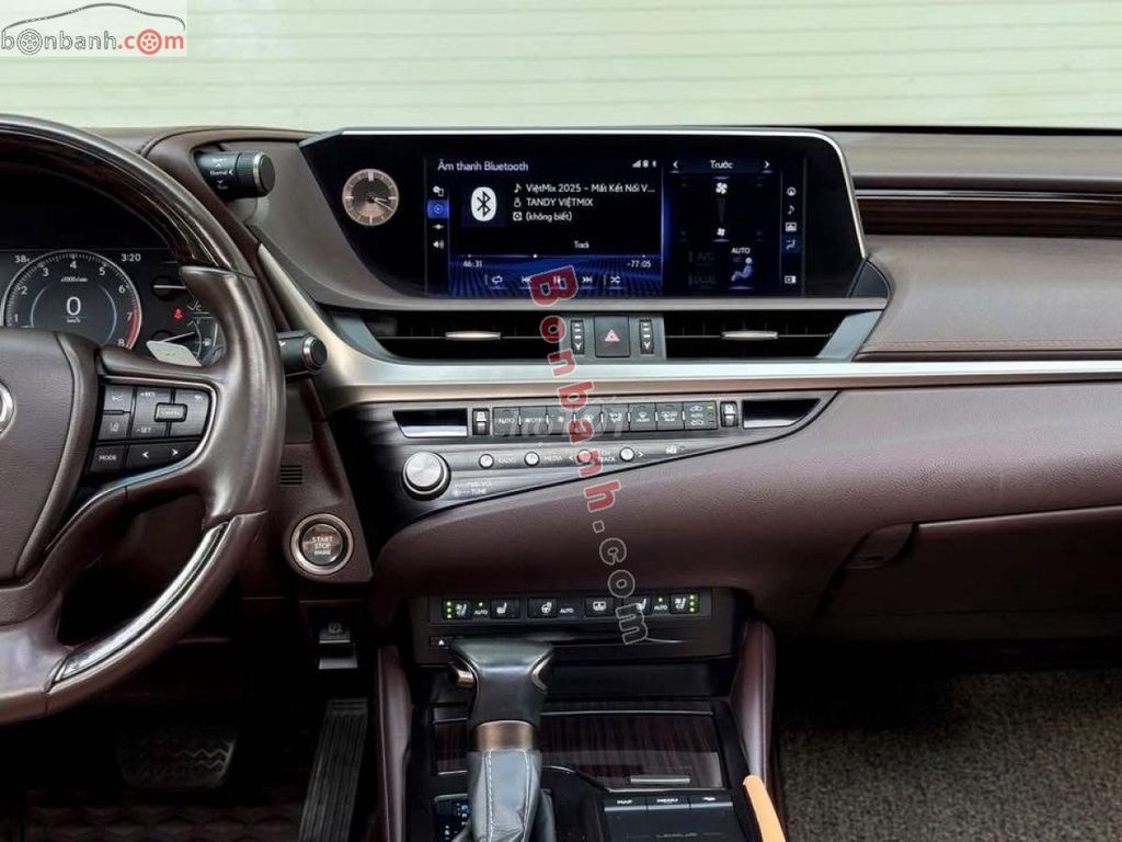 LEXUS ES250 sản xuất 2021 Đen. Mua bán Ô tô tại Quận Cầu Giấy Hà Nội được đăng bởi Tuấn Trần hình 5