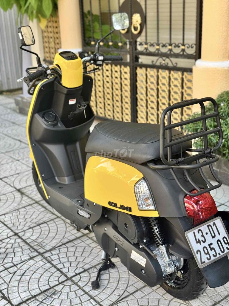 Yamaha Cuxi màu Vàng. Mua bán Xe máy tại Quận Thanh Khê Đà Nẵng được đăng bởi XE MÁY TRẢ GÓP LONG MOTOR hình 7