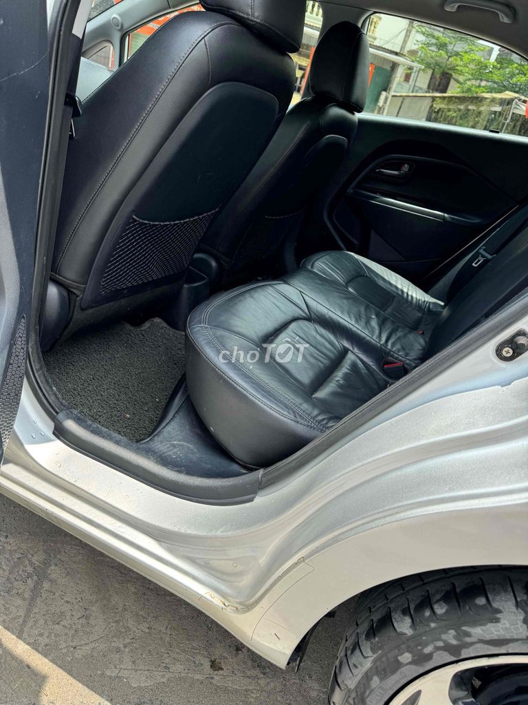 Kia Rio 2011 1.6 AT - 102000 km. Mua bán Ô tô tại Thành phố Vinh Nghệ An được đăng bởi hai hình 5