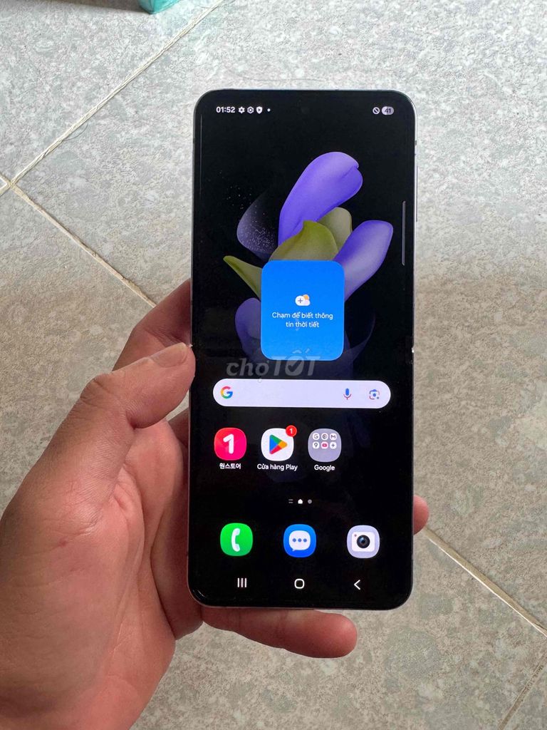Samsung Z Flip 4 Tím Đã sử dụng. Mua bán Điện thoại tại Quận 7 Tp Hồ Chí Minh được đăng bởi Lê Trần Hoàng Bảo hình 1