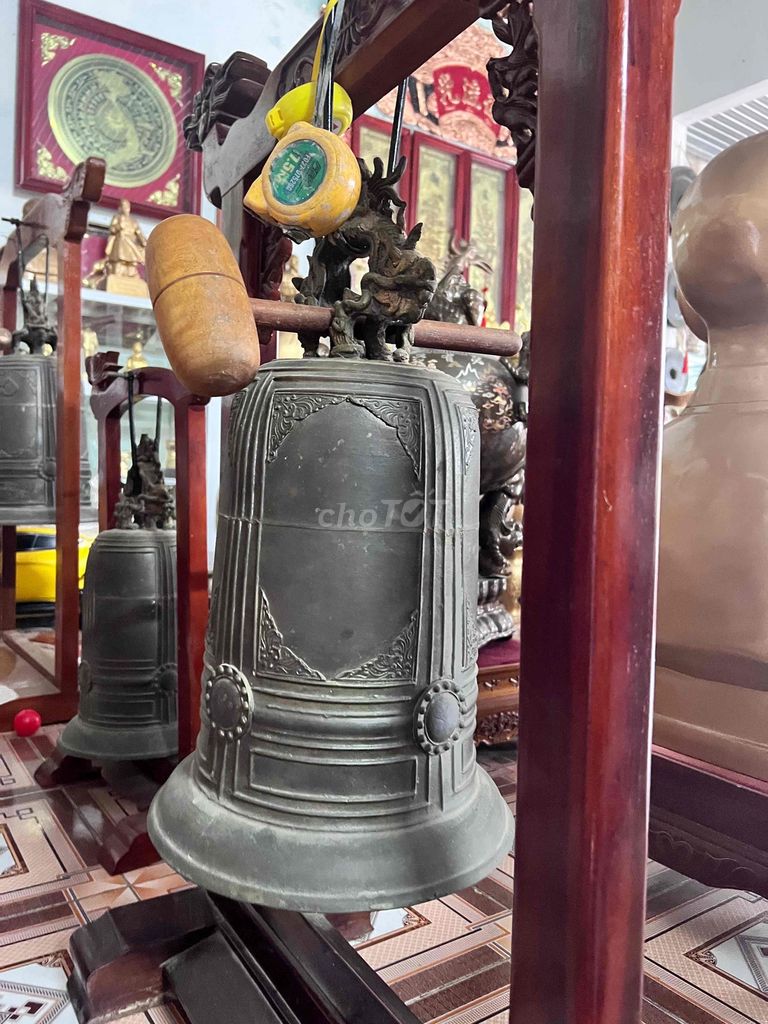 Chuông Đồng Trang Trí Sưu Tầm. Mua bán Đồ sưu tầm, đồ cổ tại Huyện Thiệu Hóa Thanh Hóa được đăng bởi Đồ đồng Vũ Đình Sơn  hình 1