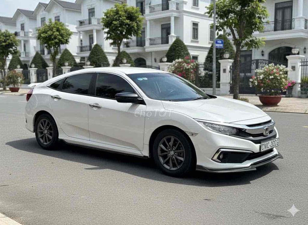 Honda Civic 2020 G 1.8 AT - 63000 km. Mua bán Ô tô tại Quận Gò Vấp Tp Hồ Chí Minh được đăng bởi nguyễn quốc trinh hình 3