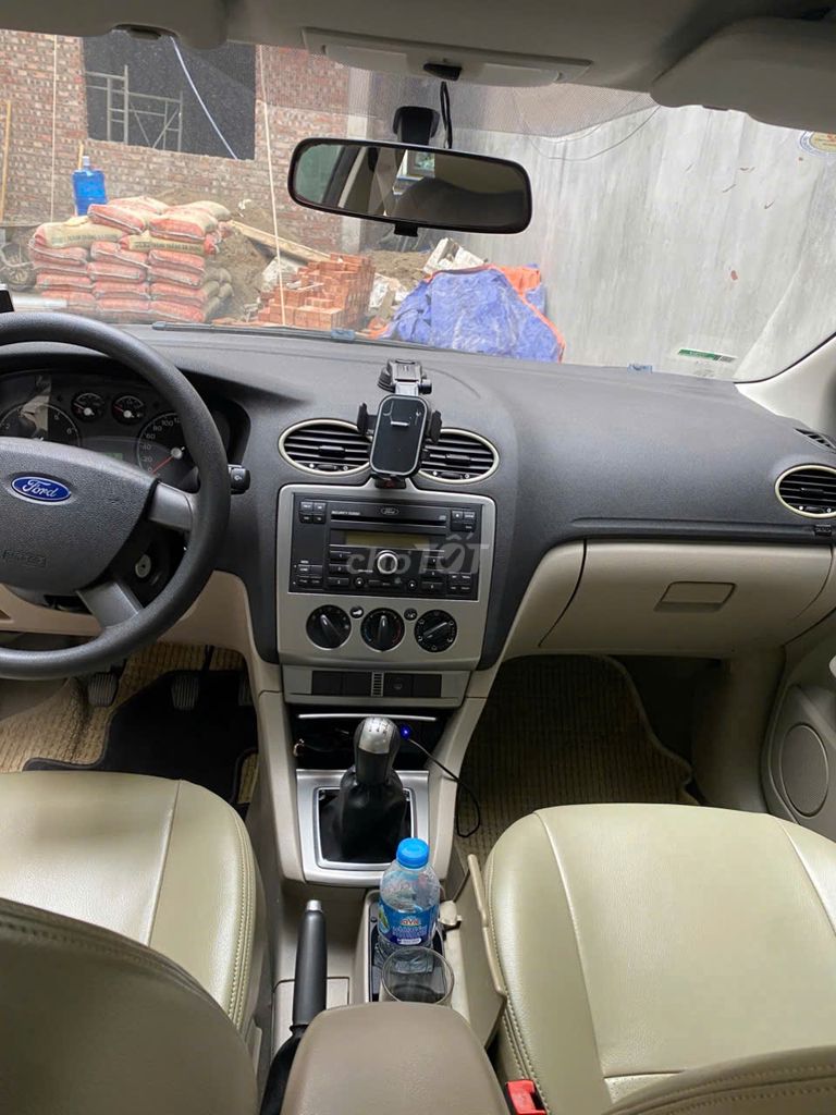 Ford Focus MT 2008 Vàng cát. Mua bán Ô tô tại Huyện An Dương Hải Phòng được đăng bởi Tuấn Phạm  hình 5