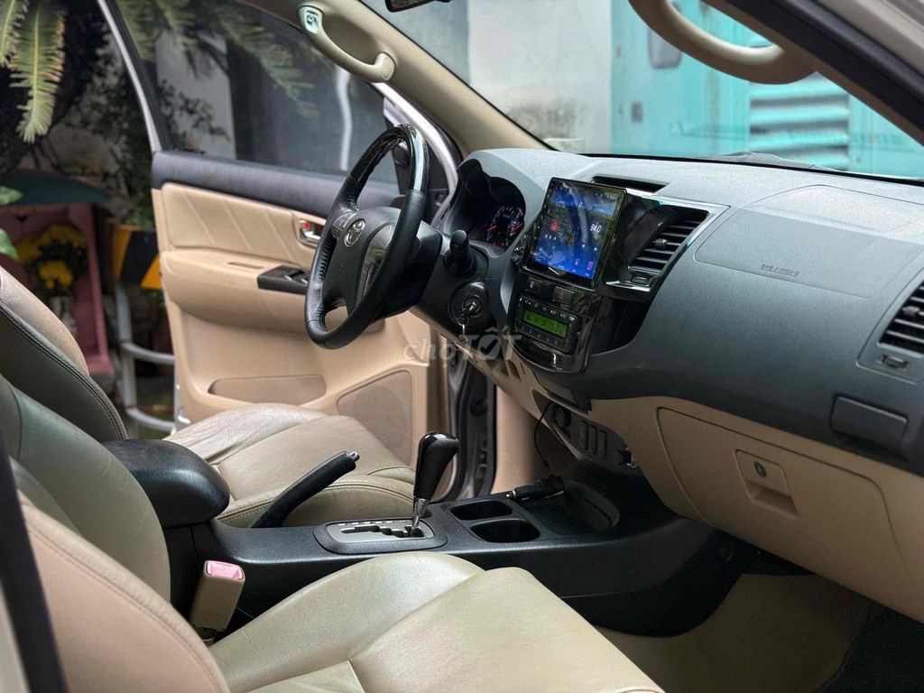 Toyota Fortuner 2014 2.7V 4x2 AT - 112900 km. Mua bán Ô tô tại Thành phố Thủ Đức Tp Hồ Chí Minh được đăng bởi Thùy Phương Toyota hình 7