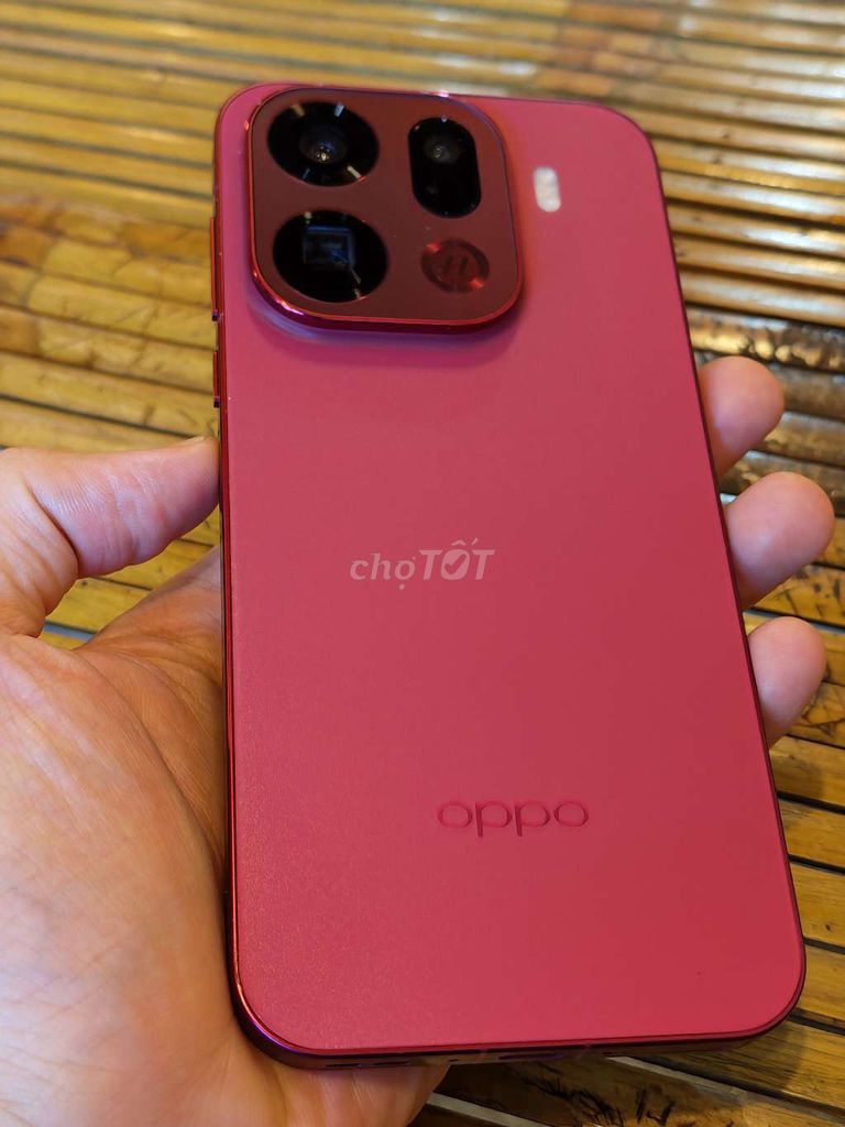 Oppo Find X9 Pro 256GB Đỏ. Mua bán Điện thoại tại Quận Ngũ Hành Sơn Đà Nẵng được đăng bởi T hình 1