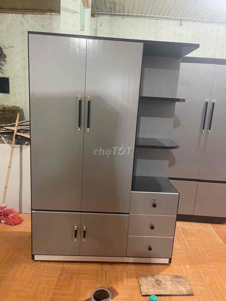 Tủ quần áo nhựa Đài Loan Xám. Mua bán Tủ, kệ gia đình tại Huyện Đông Anh Hà Nội được đăng bởi Nội Thất Giá Xưởng hình 1