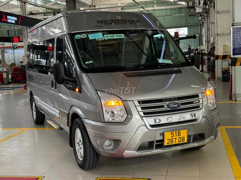 Ford Transit Limousine Dcar XPlus 2019 xe đẹp!