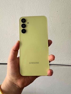 Samsung galaxy A15 ram8/128gb màu vàng chanh. Mua bán Điện thoại tại Quận Hoàng Mai Hà Nội được đăng bởi Phương Mai