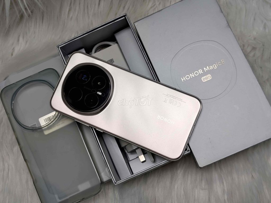 Honor Magic 8 Pro 12GB/512GB Bạc Đã sử dụng. Mua bán Điện thoại tại Thành phố Biên Hòa Đồng Nai được đăng bởi Cao Trí STMobile hình 1