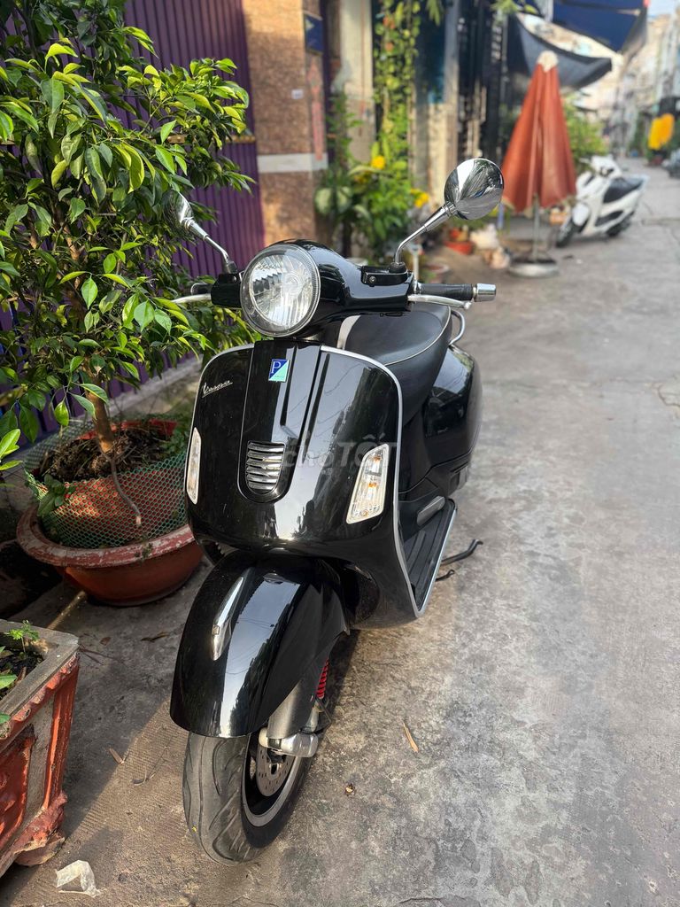 bán xe vespa gtx super 4vie nhập khẩu ý. Mua bán Xe máy tại Quận Gò Vấp Tp Hồ Chí Minh được đăng bởi Trang hình 4