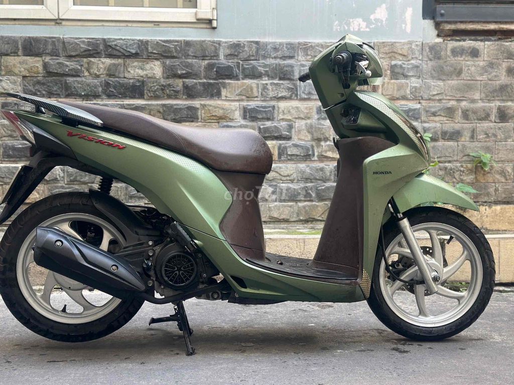 Honda Vision 2018 Xanh rêu 26000 km. Mua bán Xe máy tại Quận 10 Tp Hồ Chí Minh được đăng bởi SANG HOÀNG  hình 5