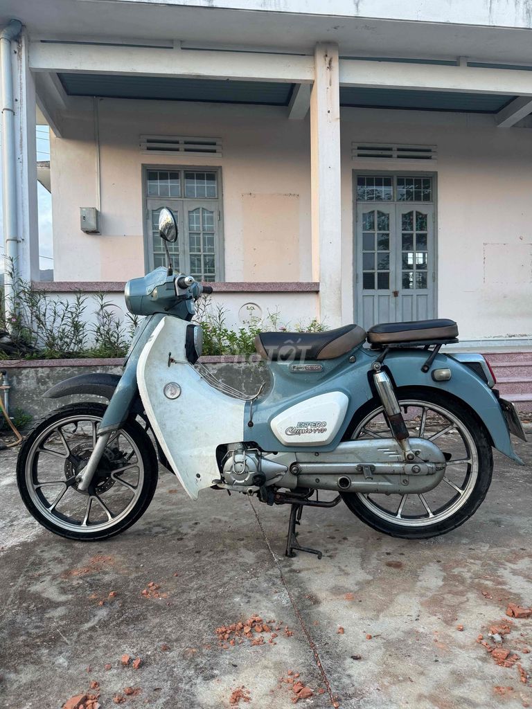 Honda Cub 50 2023 Xanh trắng. Mua bán Xe máy tại Huyện Phù Cát Bình Định được đăng bởi Trần Hiếu hình 1