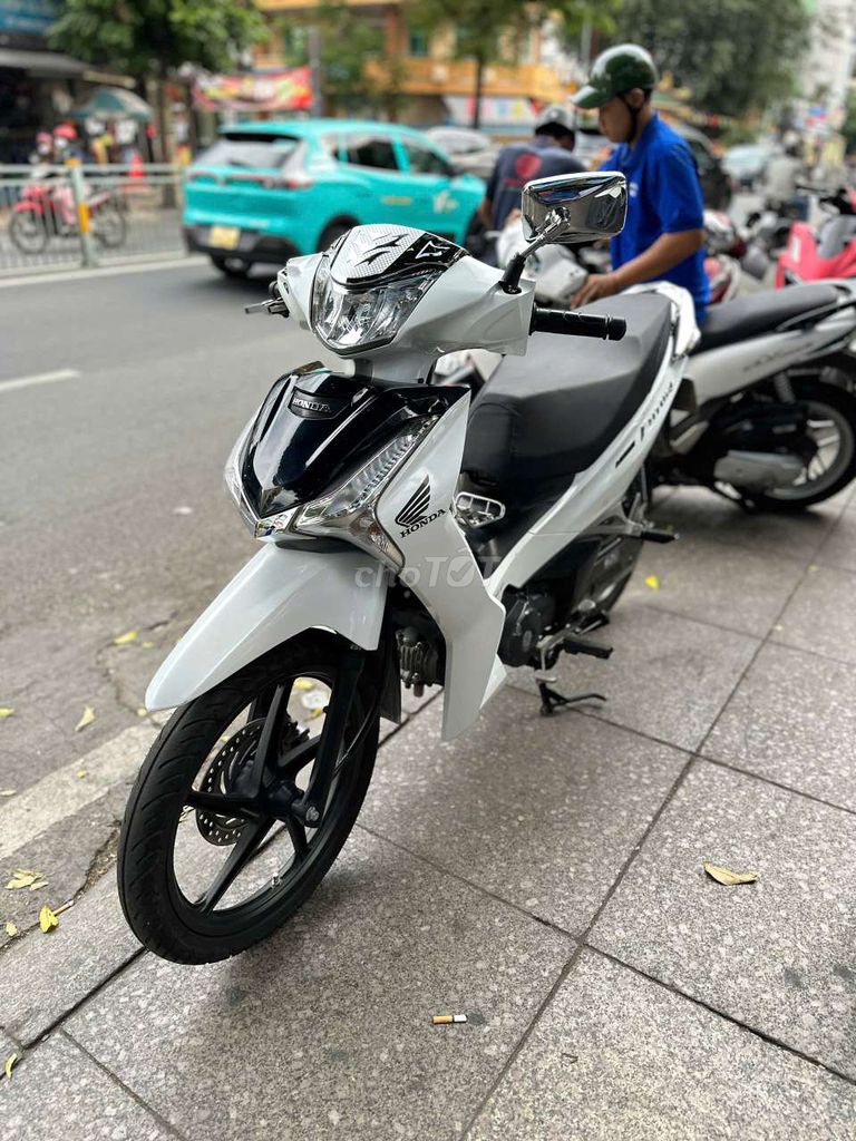 Honda future led FI 2004 mới 99% Bstp chính chủ. Mua bán Xe máy tại Quận Tân Phú Tp Hồ Chí Minh được đăng bởi Tuanduy hình 6