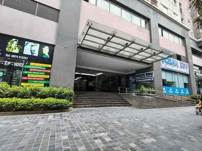 Bán CC Star Tower Khương Trung, 71m2 2PN, lô góc, siêu thoáng, đủ NT
