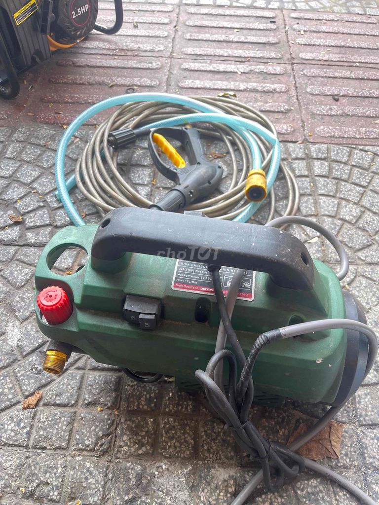 Máy rửa xe Dekton 2800w. Mua bán Đồ chuyên dụng, Giống nuôi trồng tại Quận Thanh Khê Đà Nẵng được đăng bởi Cửa hàng MÁY MÓC ONLINE 747 Trần Cao Vân Đà Nẵng hình 1