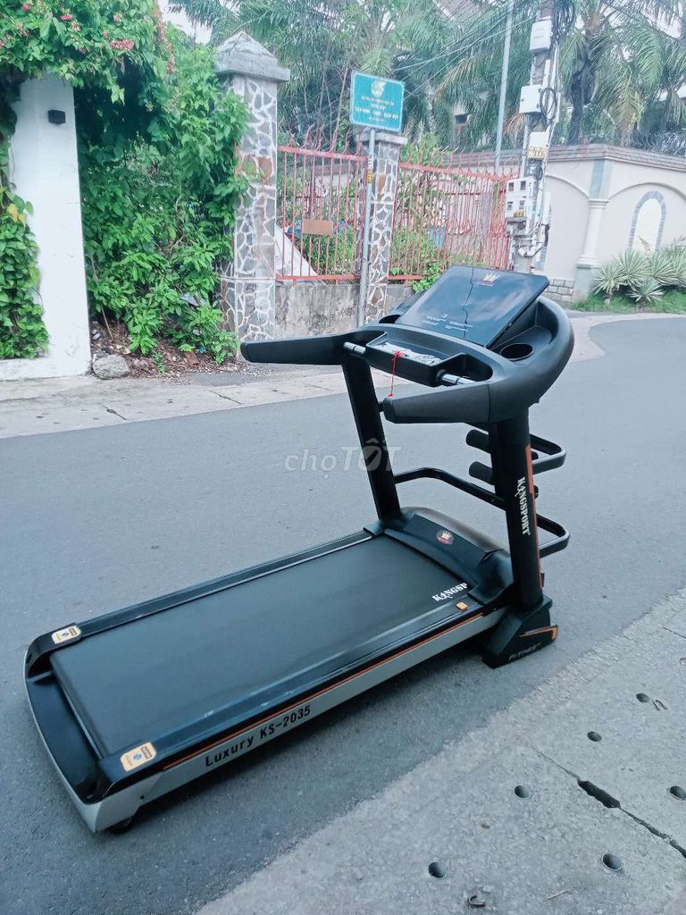 Máy chạy bộ Kingsport Luxury KS2035 Đen. Mua bán Đồ thể thao, Dã ngoại tại Thành phố Thủ Dầu Một Bình Dương được đăng bởi Tran Duong hình 1