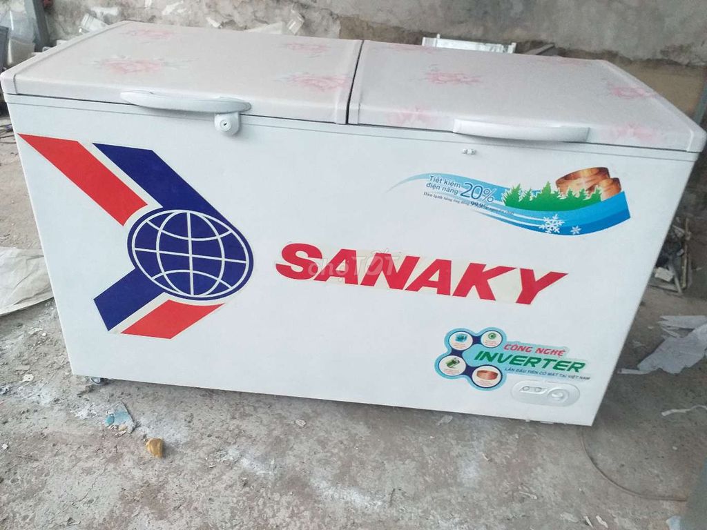 Tủ đông mát Sanaky 630L