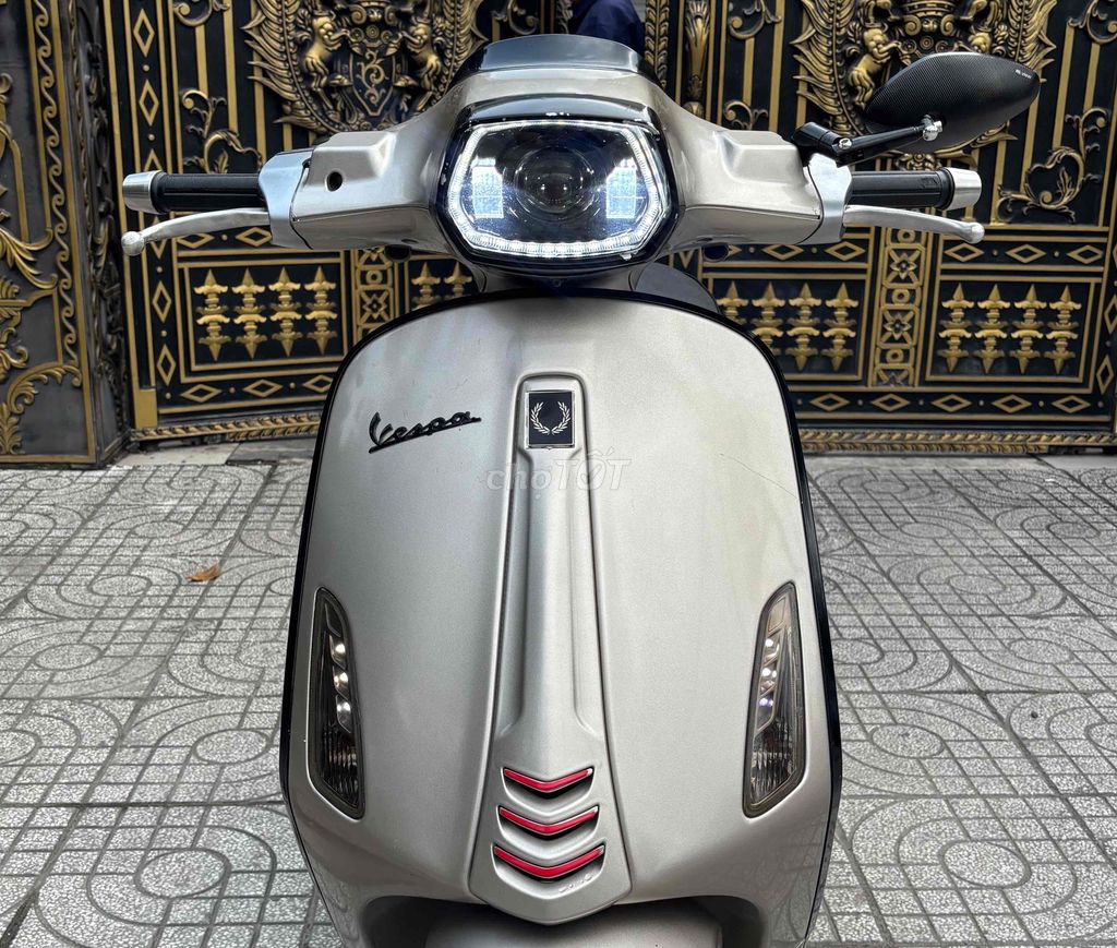 VESPA Sprint 2015 Mấy Móc Zin Áo Dọn New TFT. Mua bán Xe máy tại Quận Bình Thạnh Tp Hồ Chí Minh được đăng bởi Mai văn giang hình 6
