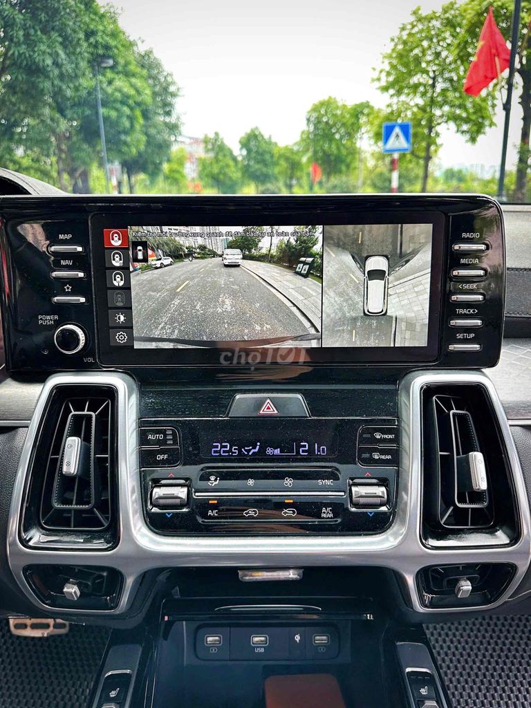 Kia Sorento 2022 Signature 2.2 AT AWD - 43000 km. Mua bán Ô tô tại Quận Cầu Giấy Hà Nội được đăng bởi Thái Hoàng Long Auto hình 11