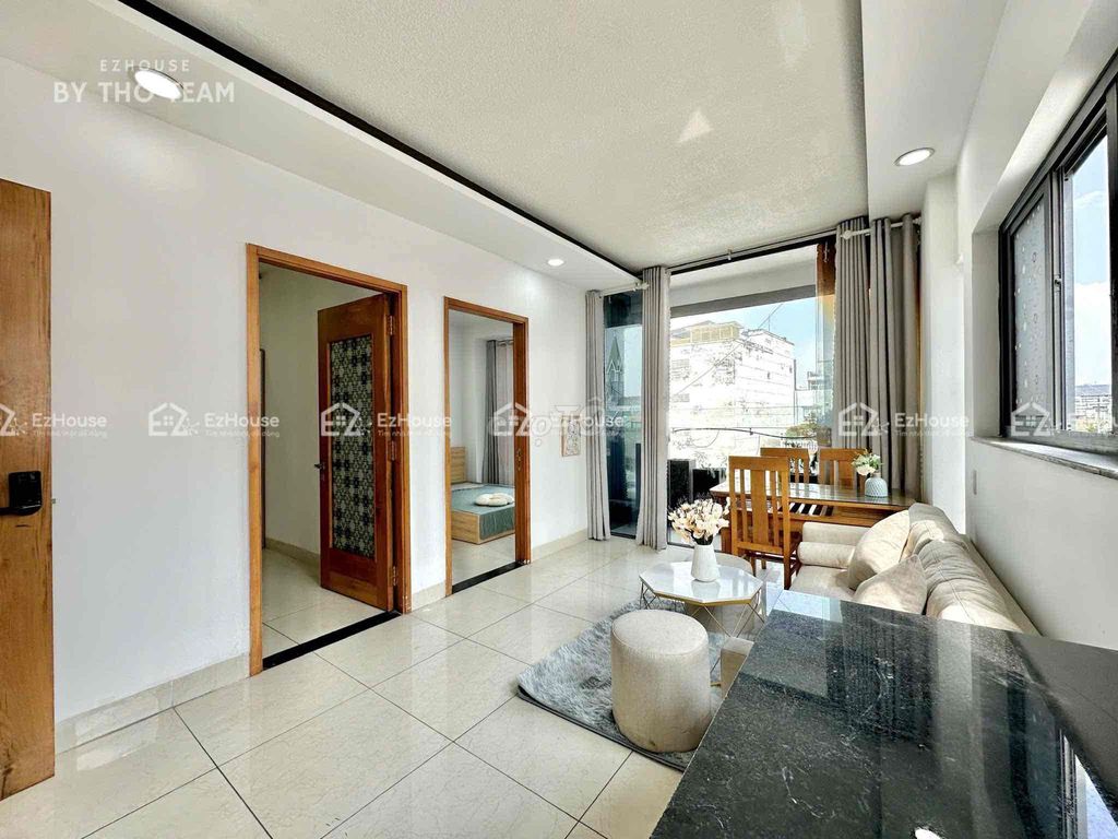 Căn hộ 2PN 50m2 giá tốt đường Trường Chinh, Tân Bình, Full nội thất