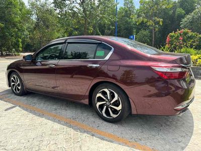 Honda Accord 2017 2.4 AT - 120000 km. Mua bán Ô tô tại Thành phố Thủ Dầu Một Bình Dương được đăng bởi THANH HOAN 