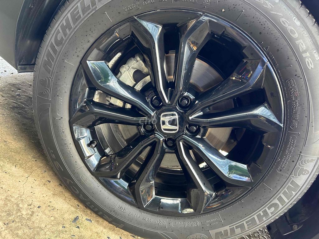 Honda CR V 2022 LSE Black Edition chạy lướt. Mua bán Ô tô tại Quận Tân Phú Tp Hồ Chí Minh được đăng bởi Dũng sale ô tô hình 8