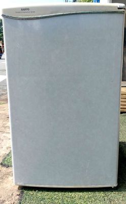 Thanh lý tủ lạnh Sanyo 93 lit.. Mua bán Tủ lạnh tại Thành phố Thủ Đức Tp Hồ Chí Minh được đăng bởi Tân đức