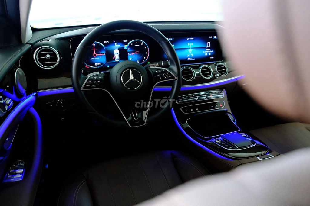 Mercedes-Benz E200 EXCLUSIVE Đen 7400 km. Mua bán Ô tô tại Quận 7 Tp Hồ Chí Minh được đăng bởi NGỌC ANH MERCEDES PMH hình 11