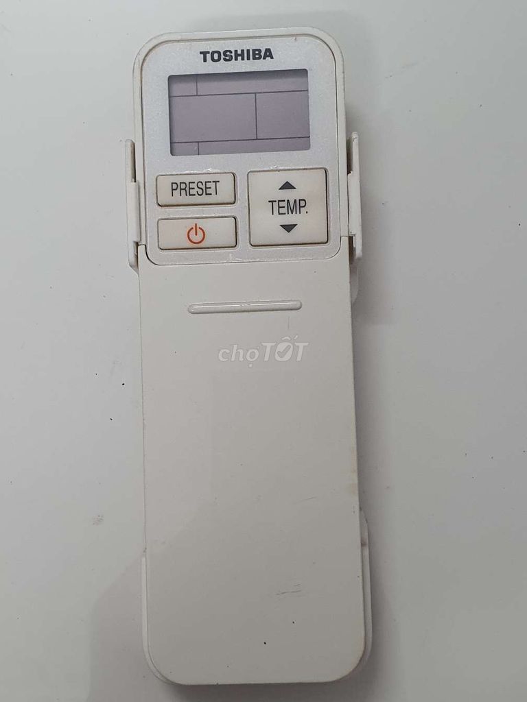 Remote máy lạnh Toshiba. Mua bán Máy lạnh, điều hoà tại Quận Bình Thuỷ Cần Thơ được đăng bởi Mionho hình 1