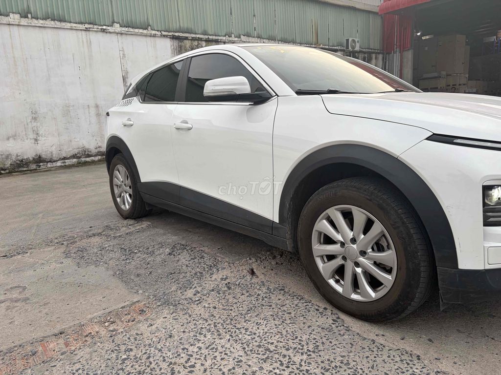 VinFast VF6 2024 S - 14000 km. Mua bán Ô tô tại Quận 12 Tp Hồ Chí Minh được đăng bởi Thanh Tú hình 3