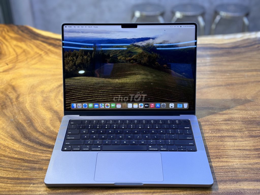 Apple MacBook Pro 2021 14" M1Pro/16G/1TB likenew