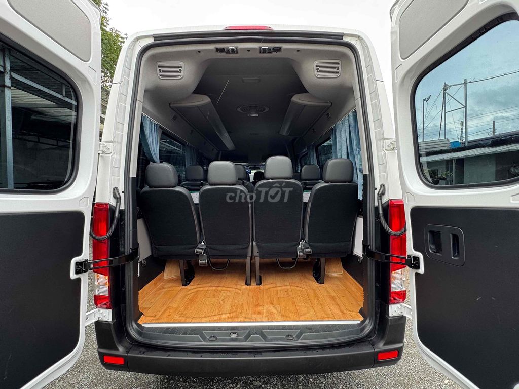 Hyundai Solati 2023 16 chỗ 48000 km. Mua bán Phương tiện khác tại Quận Bình Tân Tp Hồ Chí Minh được đăng bởi Lê Hoàng Hải hình 12