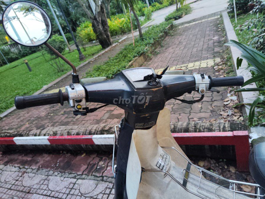 CUB CUSTOM ĐÈN VUÔNG CÓ ĐỀ RIN NHIỀU, XE MỘC. Mua bán Xe máy tại Quận 10 Tp Hồ Chí Minh được đăng bởi Điền Hồng hình 5