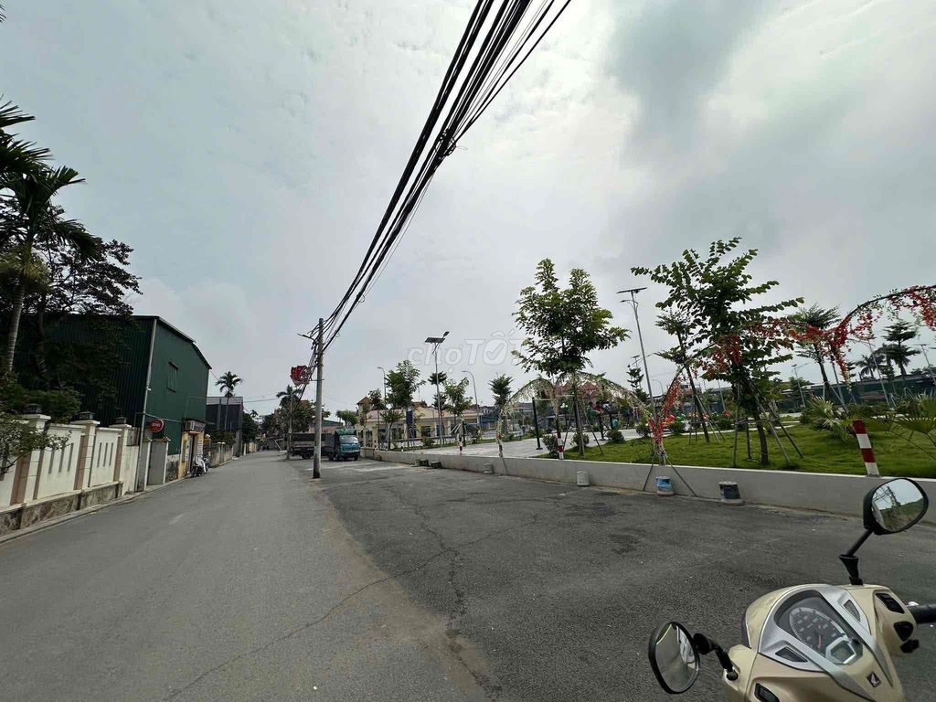 🌺ĐẤT ĐẸP THÀNH PHỐ VEN SÔNG - OTO VÀO TẬN ĐẤT - CÁCH CẦU THĂNG LONG 30. Mua bán đất tại Huyện Đông Anh Hà Nội được đăng bởi Nguyễn Thị Ngân hình 1