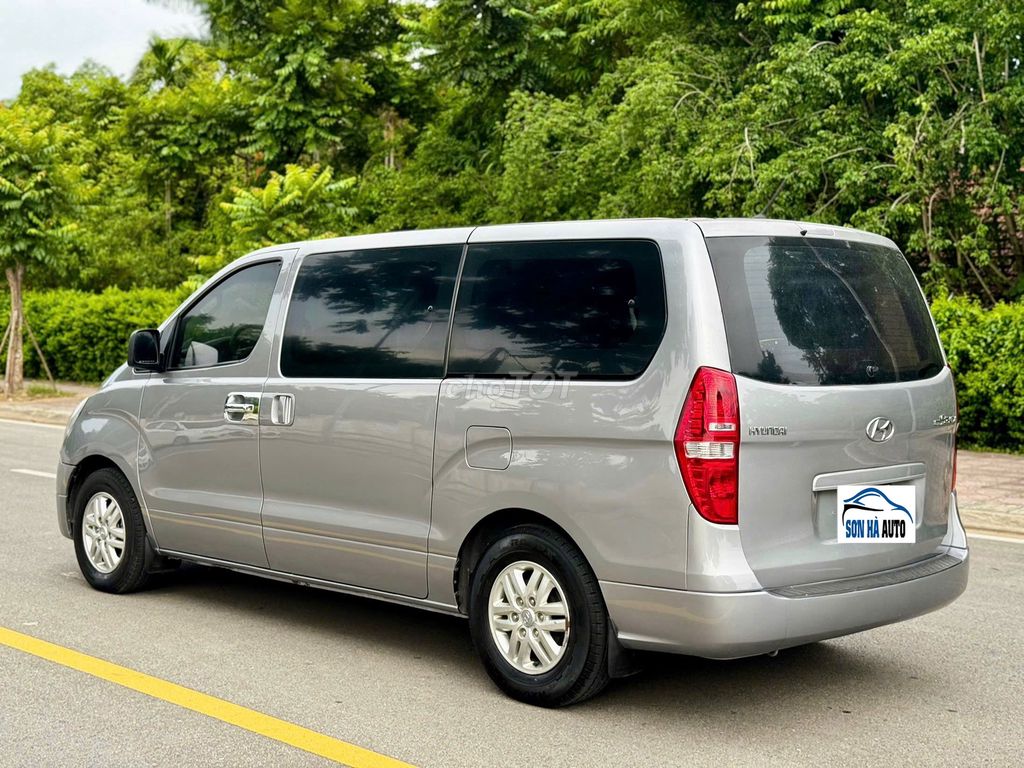 Hyundai Grand Starex 2017 2.4 MT - 130000 km. Mua bán Ô tô tại Quận Cầu Giấy Hà Nội được đăng bởi ĐẶNG QUANG HUY hình 6