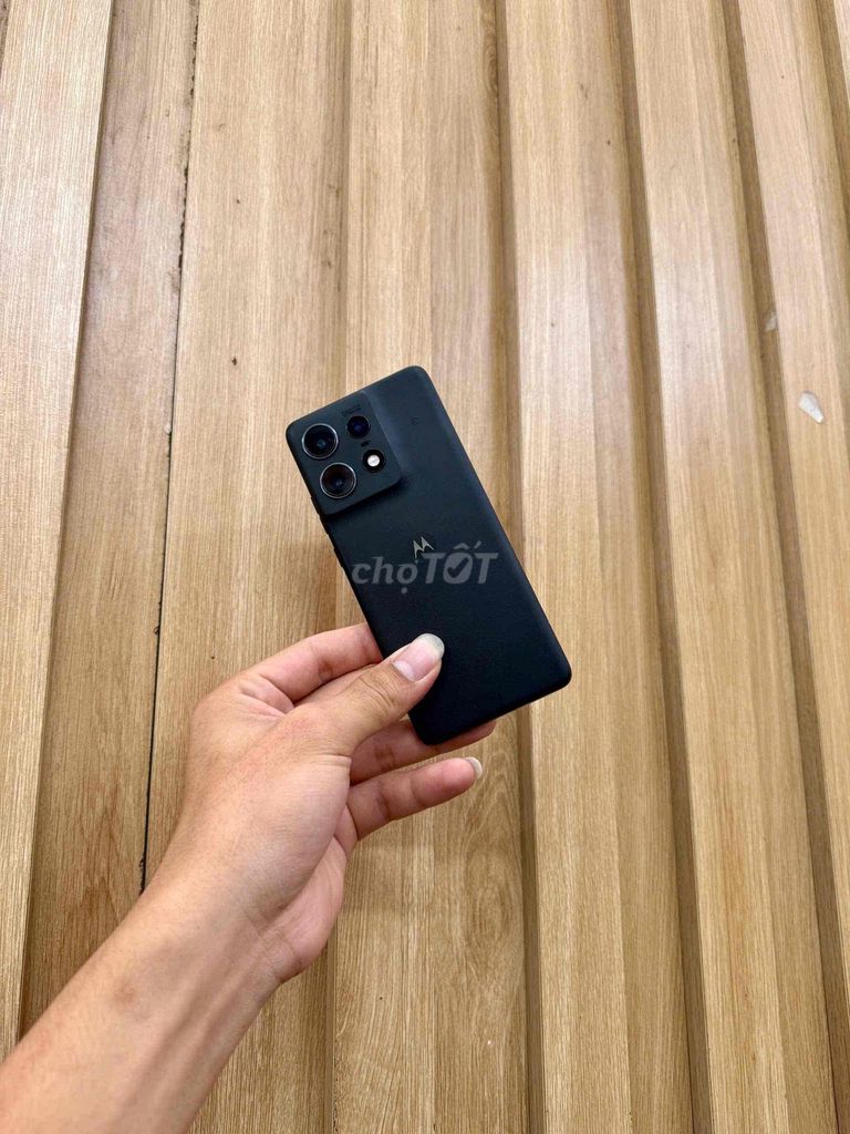 Motorola Edge 50s Pro 256GB Đen. Mua bán Điện thoại tại Quận Đống Đa Hà Nội được đăng bởi Hanoi moibile đức hình 1