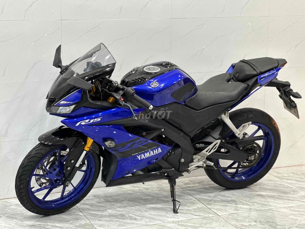 Yamaha R15 V3 / Trả Trước 6.000.000. Mua bán Xe máy tại Quận Thanh Khê Đà Nẵng được đăng bởi Xe Máy Đức Vũ 658 Trần Cao Vân hình 2