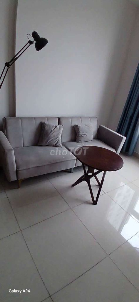 Sofa bật ra thành giường + bàn trà