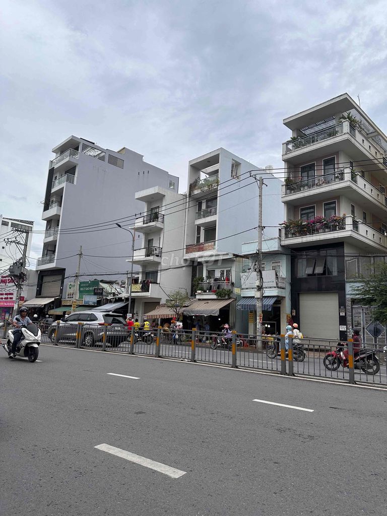 Hẻm Nội Bộ 12m Nguyễn Xí Sát VinCom,7x17m,Cn 110m2, 2 Lầu, Giá 18.5 tỷ - ảnh 4