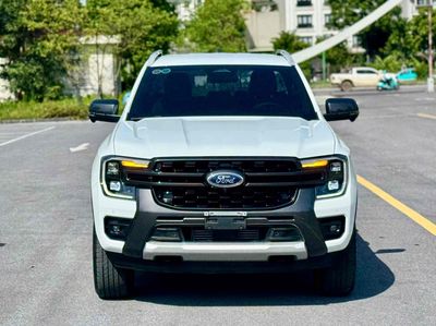 Ford Ranger Wildtrak 2.0L 4x4 AT 2024. Mua bán Ô tô tại Quận Long Biên Hà Nội được đăng bởi Trang Gala