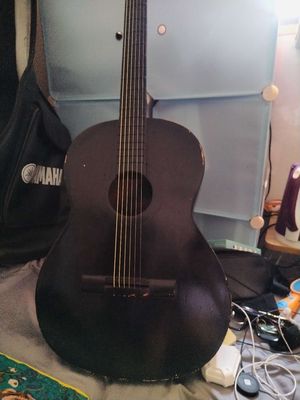 Guitar kèm bao da. Mua bán Nhạc cụ tại Quận 3 Tp Hồ Chí Minh được đăng bởi Thành Lâm