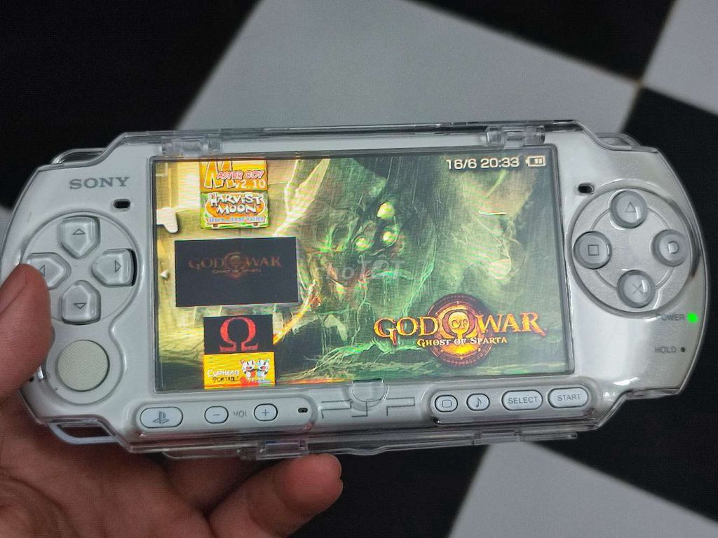 Máy chơi game Sony PSP 3000 Bạc 32GB. Mua bán Thiết bị chơi game tại Quận 11 Tp Hồ Chí Minh được đăng bởi tanphat cao hình 1