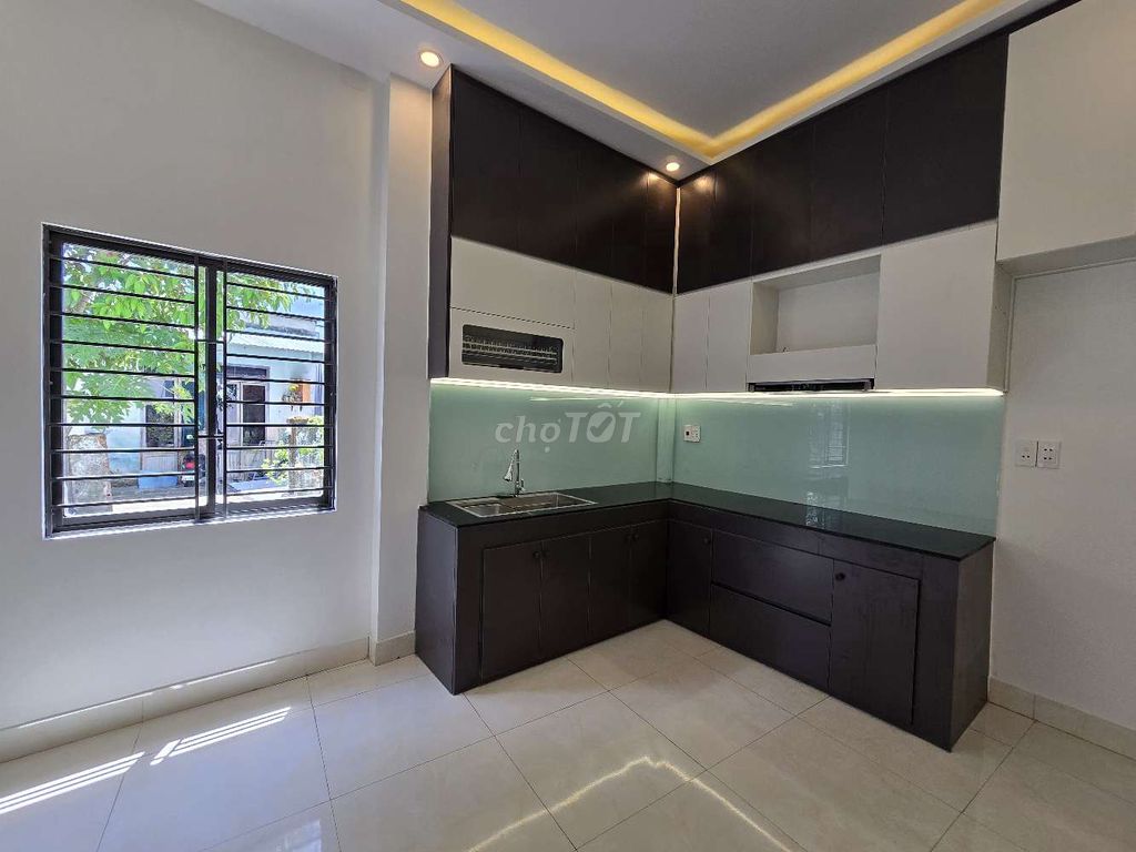 👉👉Bán nhà 2 tầng 2 mặt kiệt oto gần bến xe Đà Nẵng,
Dt55m2Giá 3ty150. Mua bán nhà ở tại Quận Cẩm Lệ Đà Nẵng được đăng bởi Huỳnh Nga hình 4