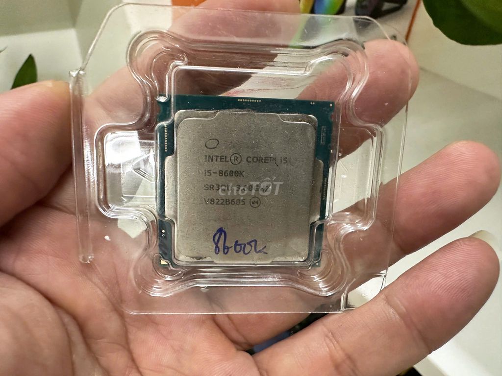 Chip cho đồ họa 2d I5 8600K đẹp như hình. Mua bán Linh kiện (RAM, Card...) tại Quận Hải Châu Đà Nẵng được đăng bởi Thiên An  hình 1